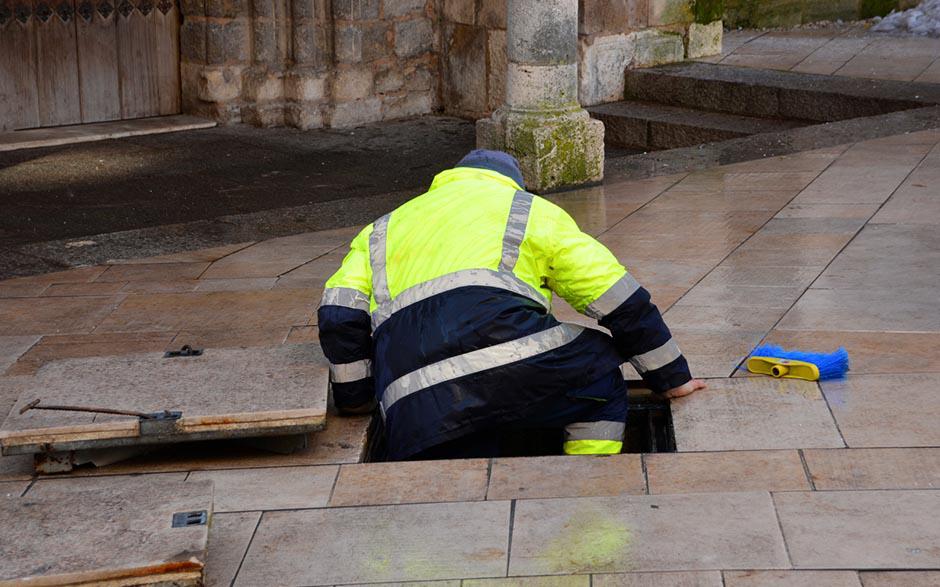  comment déboucher des wc Brueil-en-Vexin